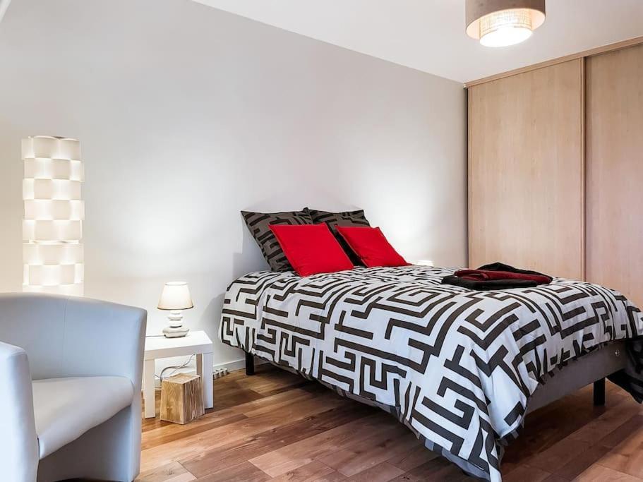 Lumineux Avec Vue Sur Les Vosges Apartment Колмар Екстериор снимка